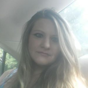 Meet your Posher, Shana
